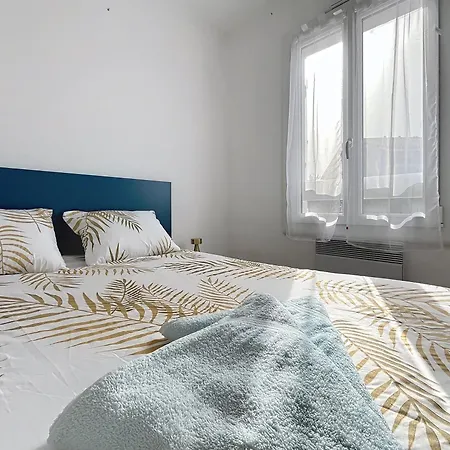 Prázdninový dům Maison Avec Jardin Dans Un Quartier Calme Au Coeur Du Blayais *